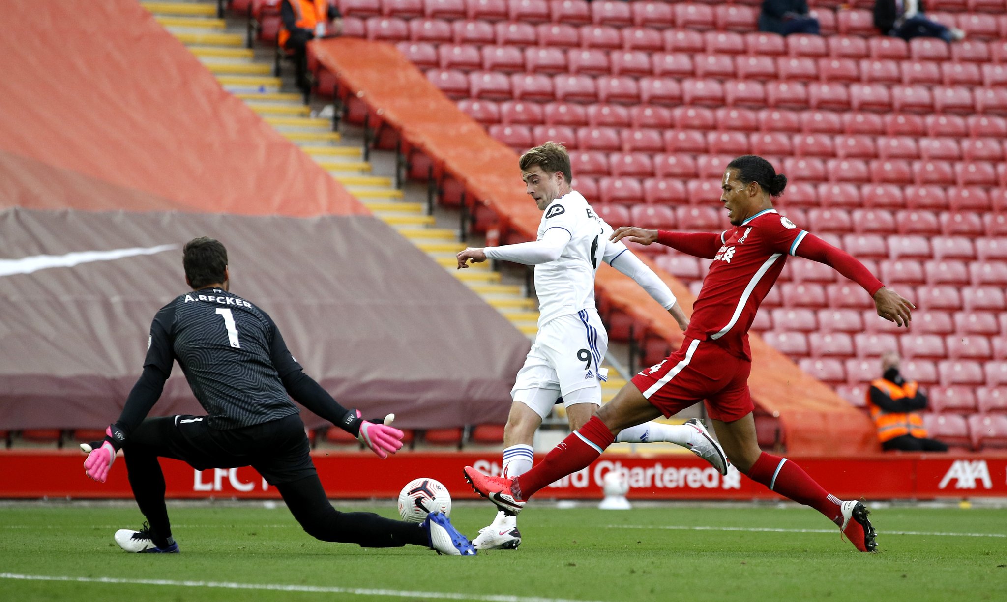 良好互动关 良好互动关